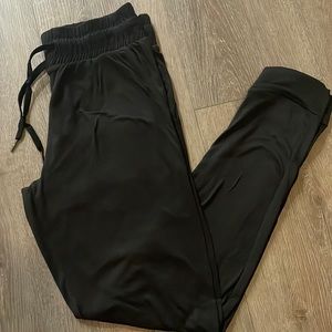 ✨Black Joggers* Excellent Condition✨✨